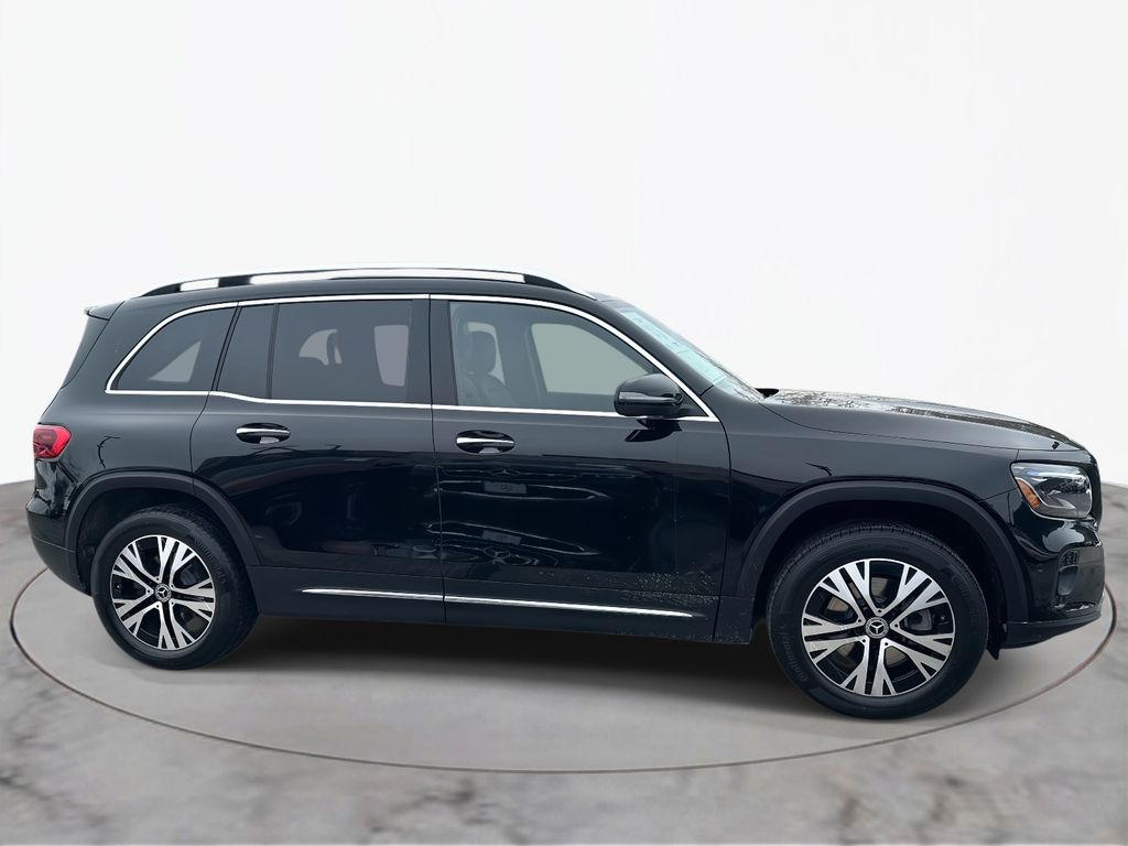 Thumbnail: 2025 Mercedes-Benz GLB - 8