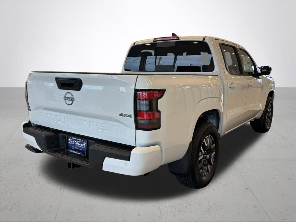 2026 Nissan Frontier SV