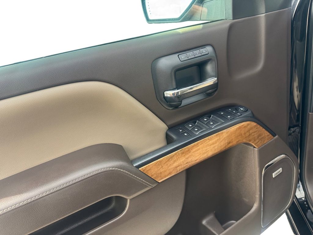 Used Car 2016 Chevrolet Silverado 2500hd  Ltz For Sale Under $50,000 In Round Rock, Texas