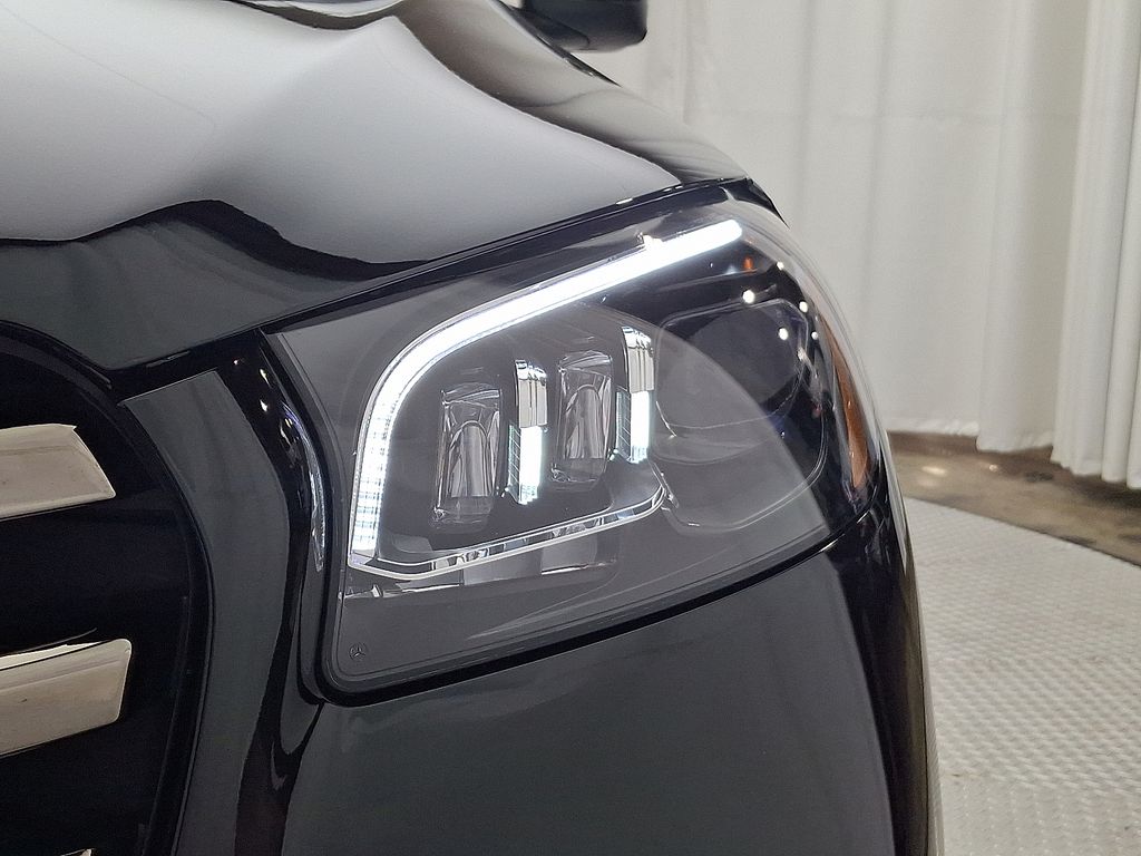 Thumbnail: 2024 Mercedes-Benz GLS - 9