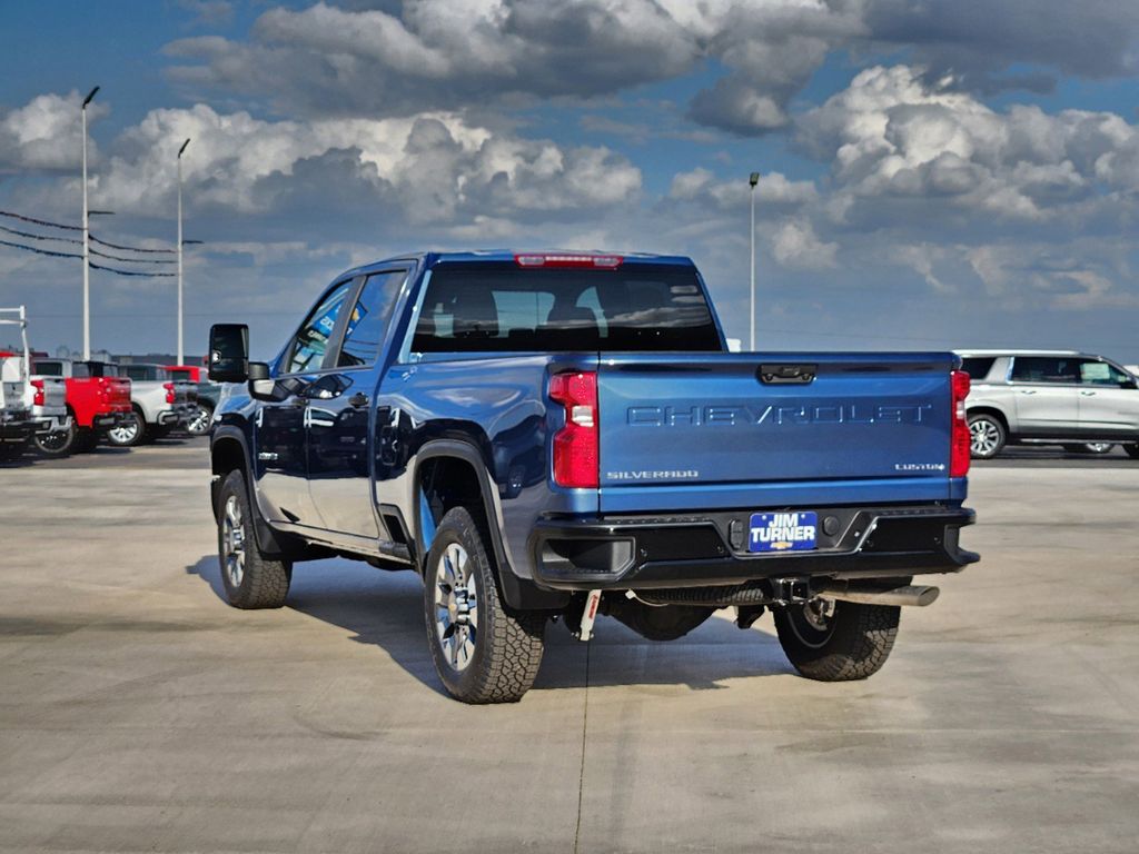 2025 Chevrolet Silverado 2500HD Custom 4