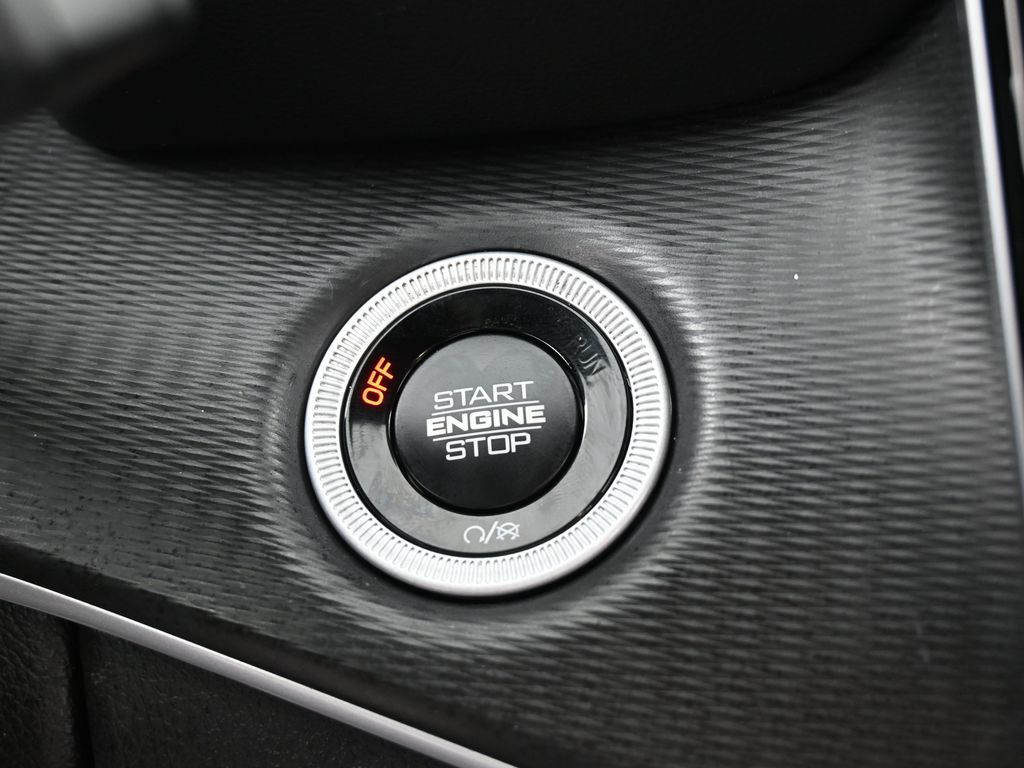 Used 2024 Bright White Clearcoat Jeep Altitude X image 27