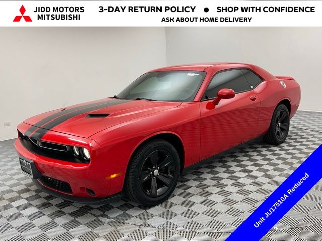 2019 Dodge Challenger SXT RWD