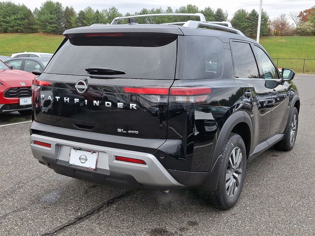 Thumbnail: 2025 Nissan Pathfinder - 5
