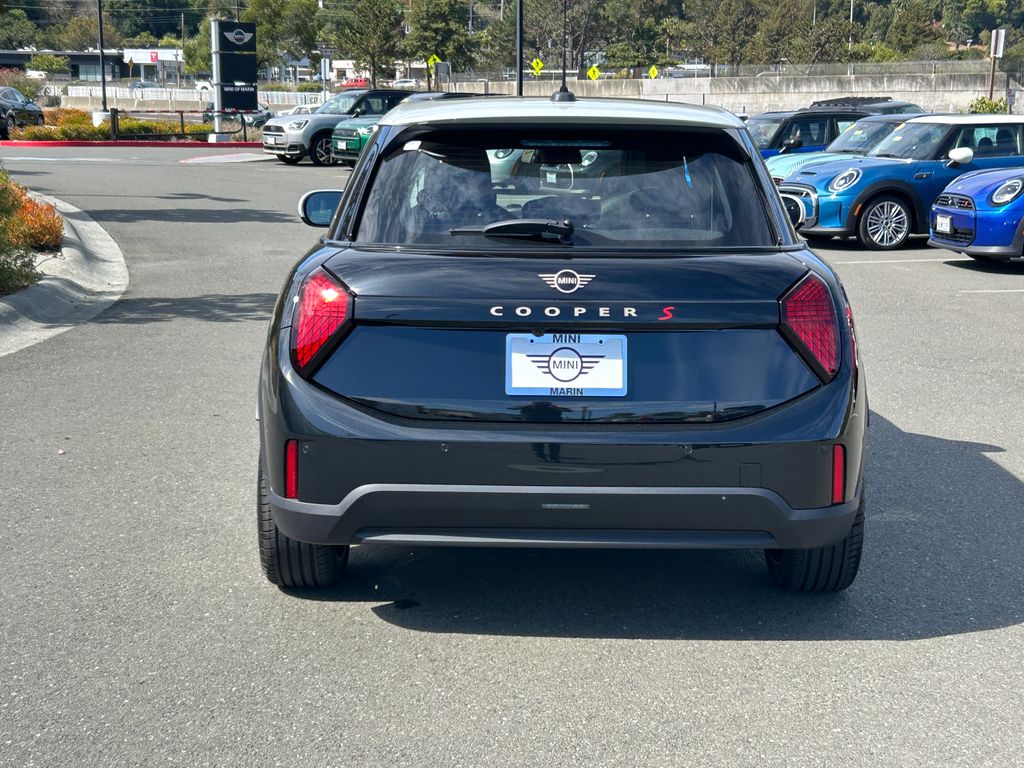 Thumbnail: 2026 MINI Cooper - 4