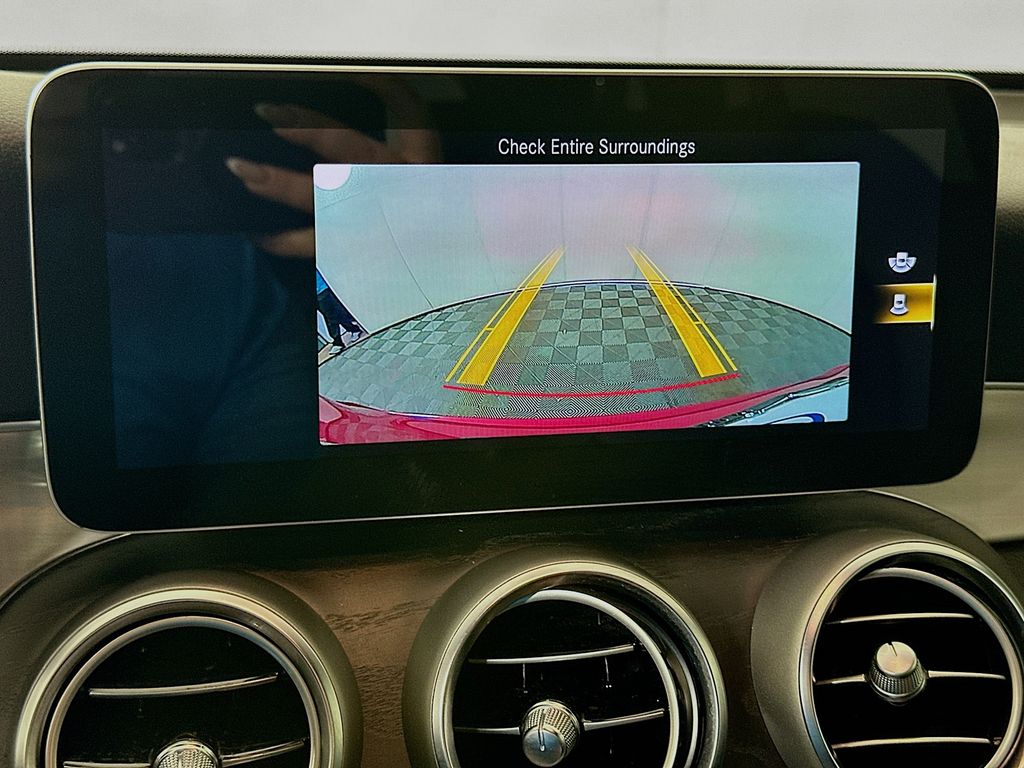 Thumbnail: 2020 Mercedes-Benz GLC - 13