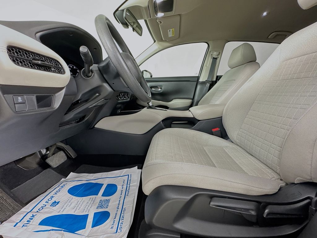 Used Car 2024 Honda Hr-v  Lx For Sale Under $25,000 In Austin, Texas
