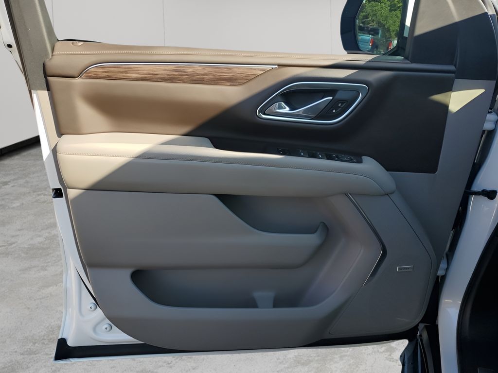 Used Car 2021 Chevrolet Suburban  Lt For Sale Under $50,000 In Austin, Texas