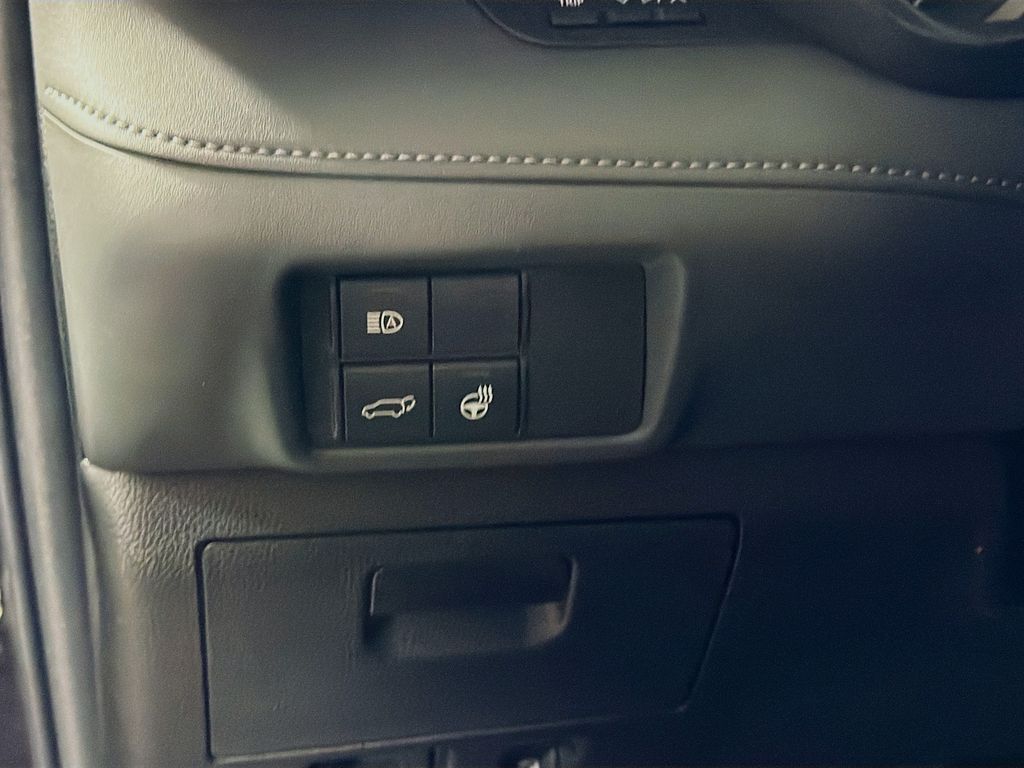 Used 2022 Toyota Highlander SUV