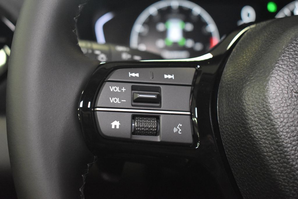 Thumbnail: 2025 Honda Pilot - 16