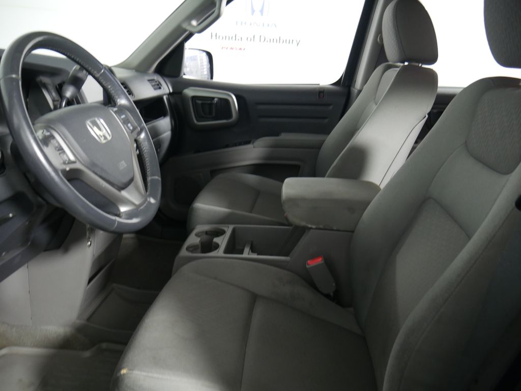 Thumbnail: 2011 Honda Ridgeline - 14