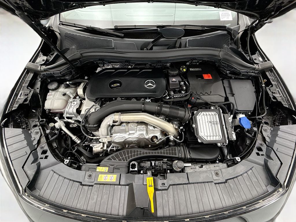 Thumbnail: 2025 Mercedes-Benz GLA - 27