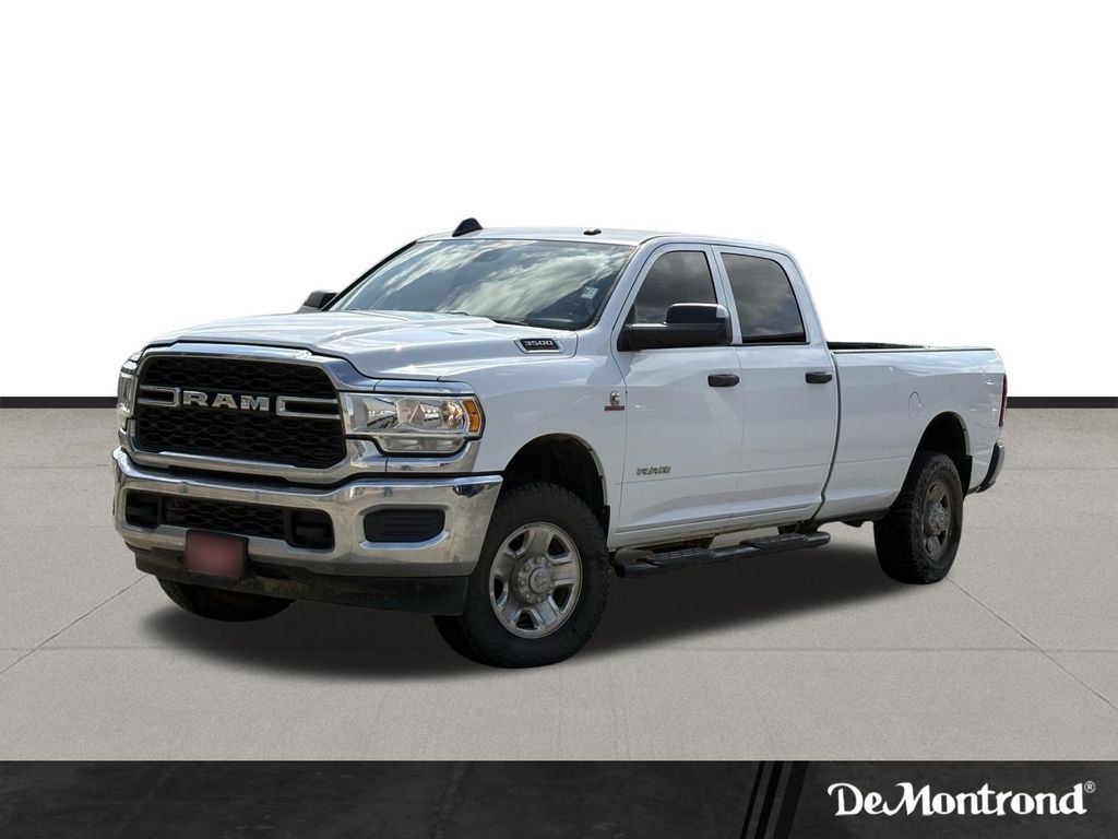 Gray (Maximum Steel Metallic Clearcoat) 2018 RAM 2500 Pickup Truck Four-Wheel Drive 6-Speed Automatic