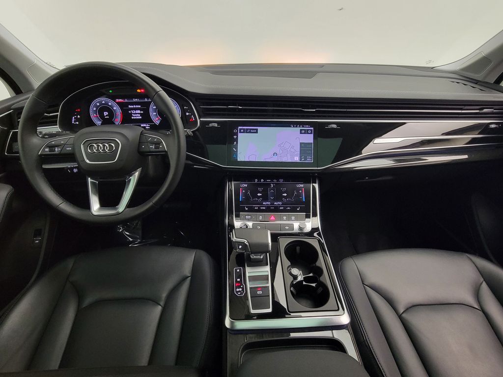 Thumbnail: 2023 Audi Q7 - 20