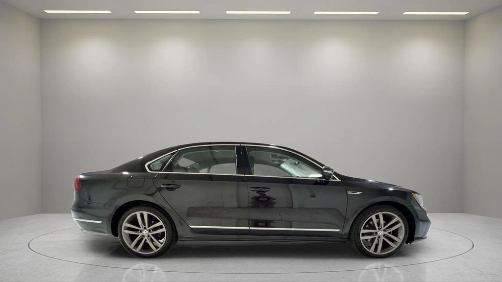 1VWDT7A35HC081031