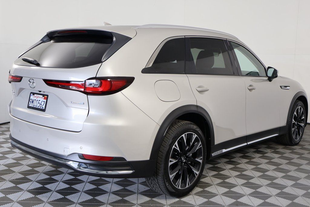 Thumbnail: 2024 Mazda CX-90 - 5