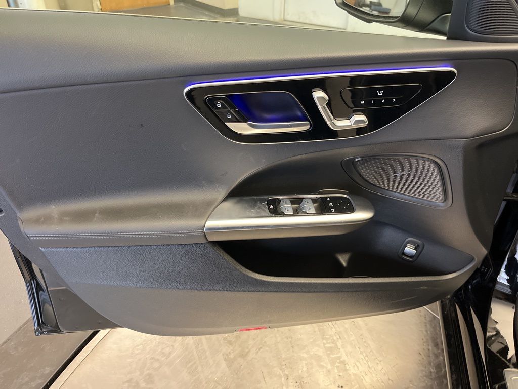 Thumbnail: 2025 Mercedes-Benz C-Class - 11