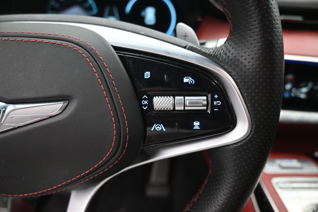 Used 2022 Genesis GV70 SUV