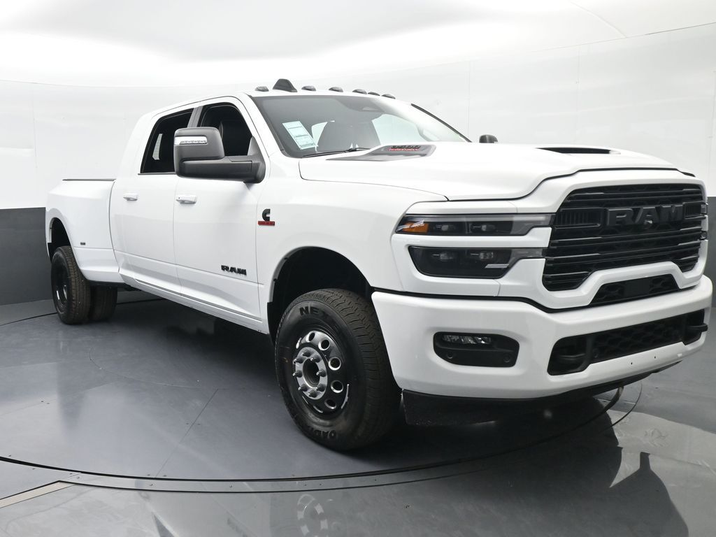 New 2026 Bright White Clearcoat Ram Laramie image 9