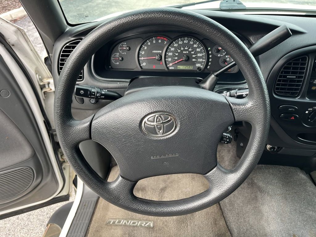 2006 Toyota Tundra SR5 37