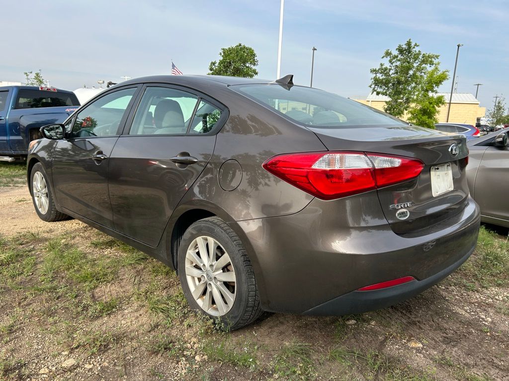 2014 Kia Forte LX 2