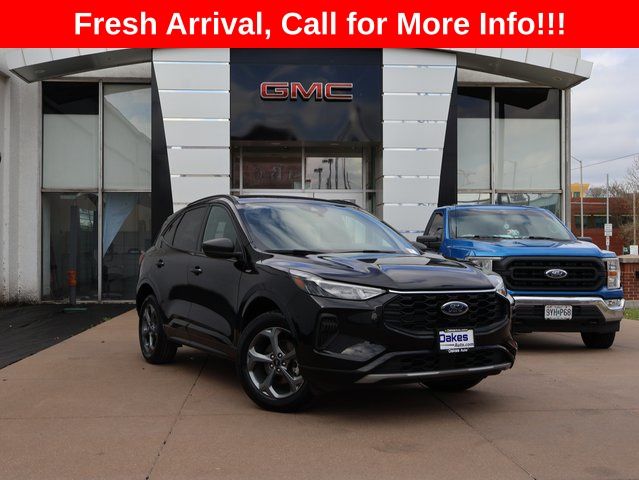 Agate Black Metallic 2023 Ford Escape ST-Line AWD SUV / Crossover All-Wheel Drive 8-Speed Automatic