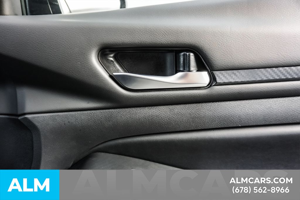 Used 2025 Black Nissan 2.5 SV image 43