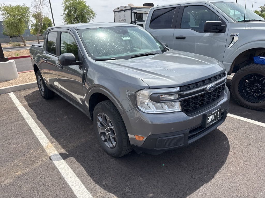 Carbonized Gray Metallic 2024 Ford Maverick XLT SuperCrew FWD Pickup Truck Front-Wheel Drive Continuously Variable Transmission