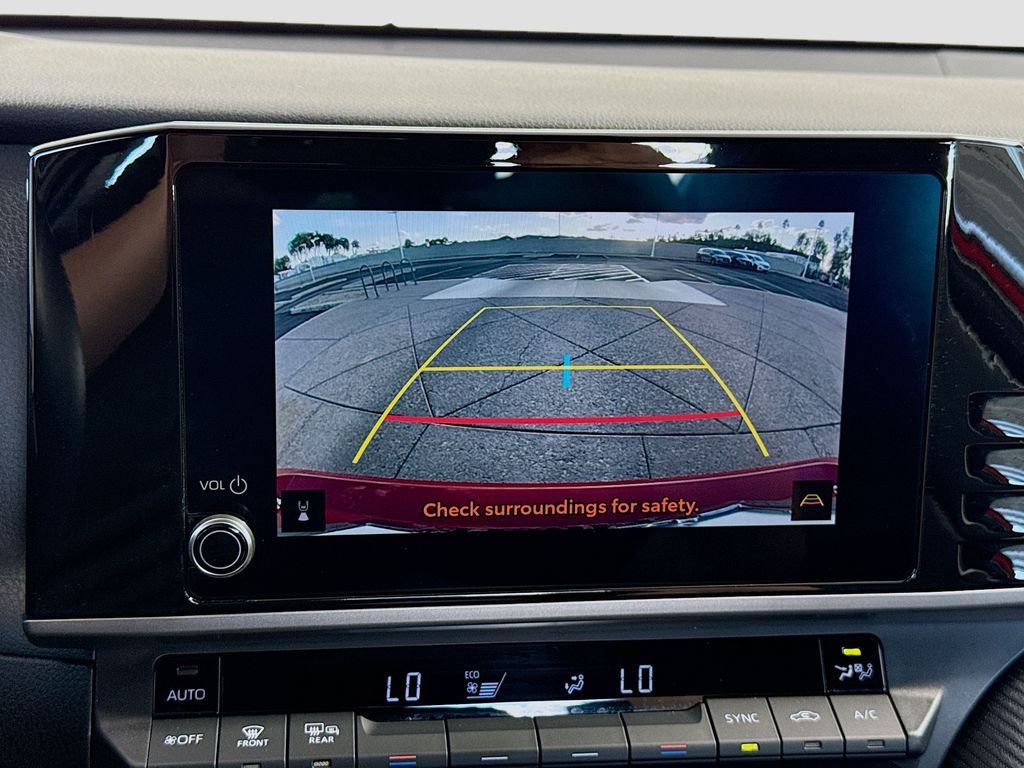 Thumbnail: 2025 Toyota Camry - 15