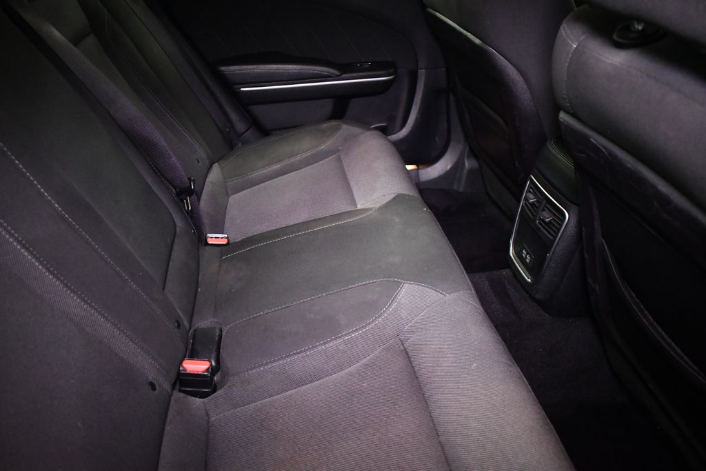 Thumbnail: 2019 Dodge Charger - 30