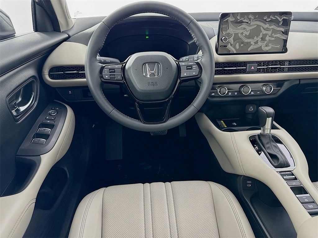 Used Car 2025 Honda Hr-v  Ex-l For Sale Under $30,000 In Austin, Texas