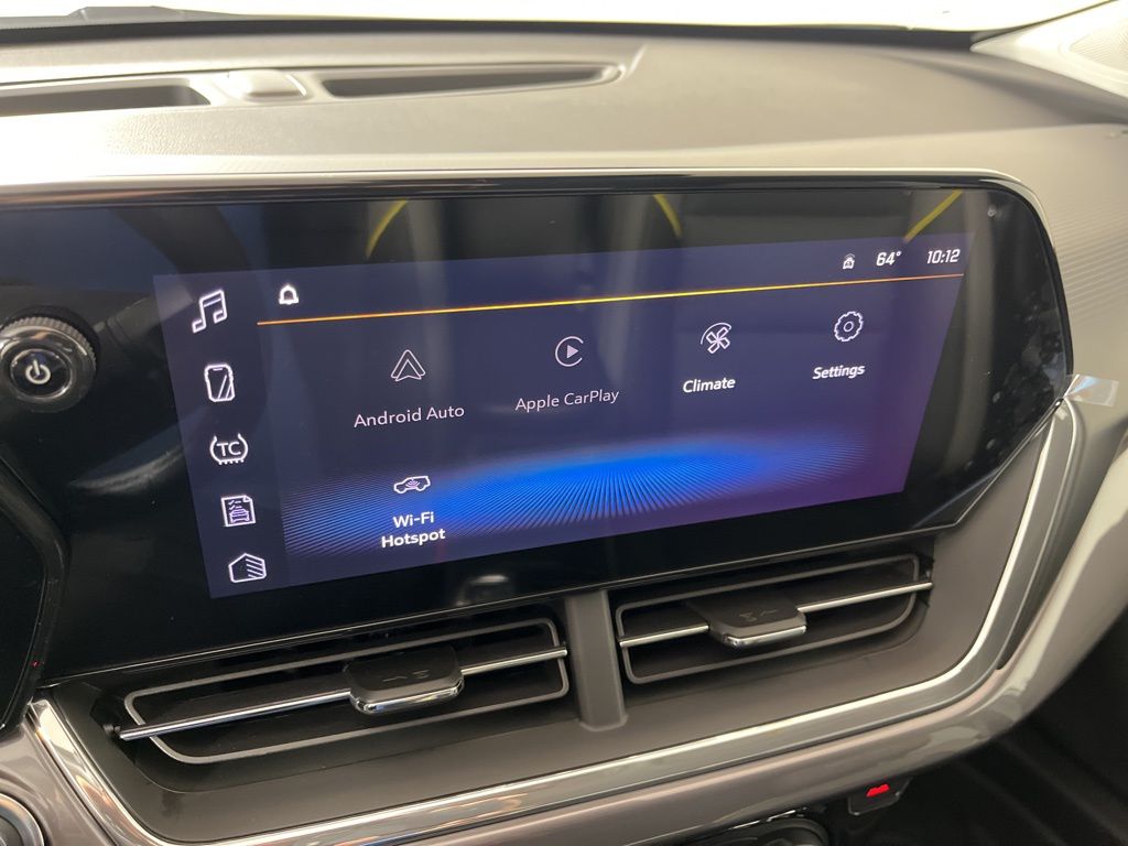 Thumbnail: 2026 Chevrolet Trax - 28