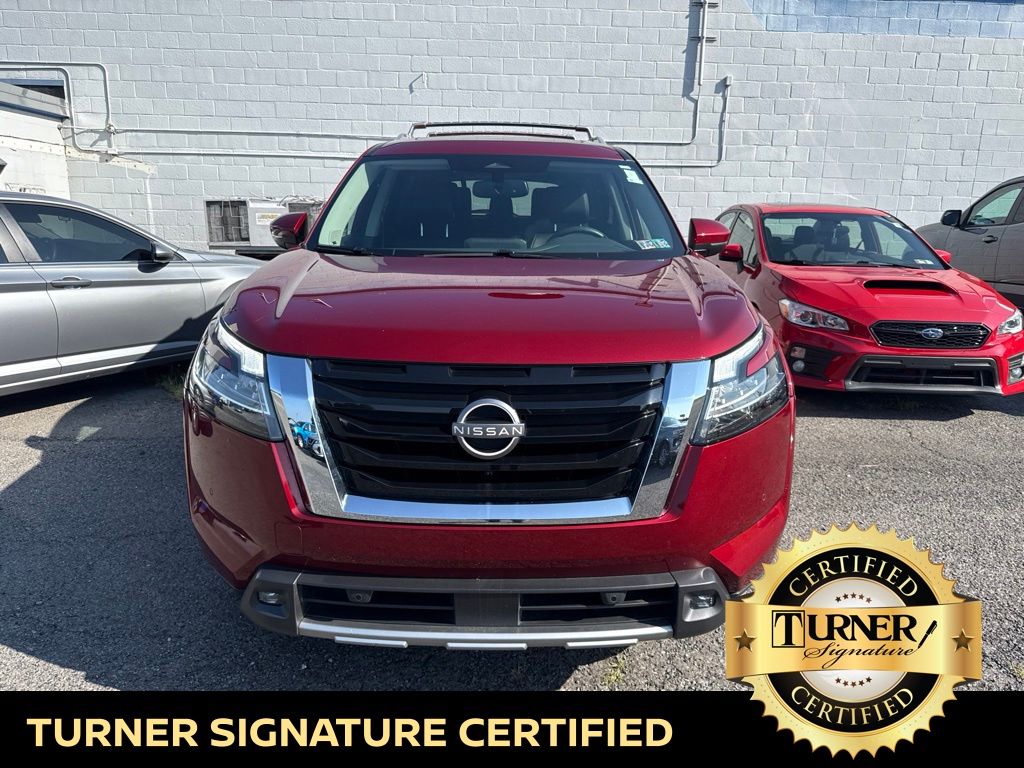 2022 Nissan Pathfinder SL 4WD