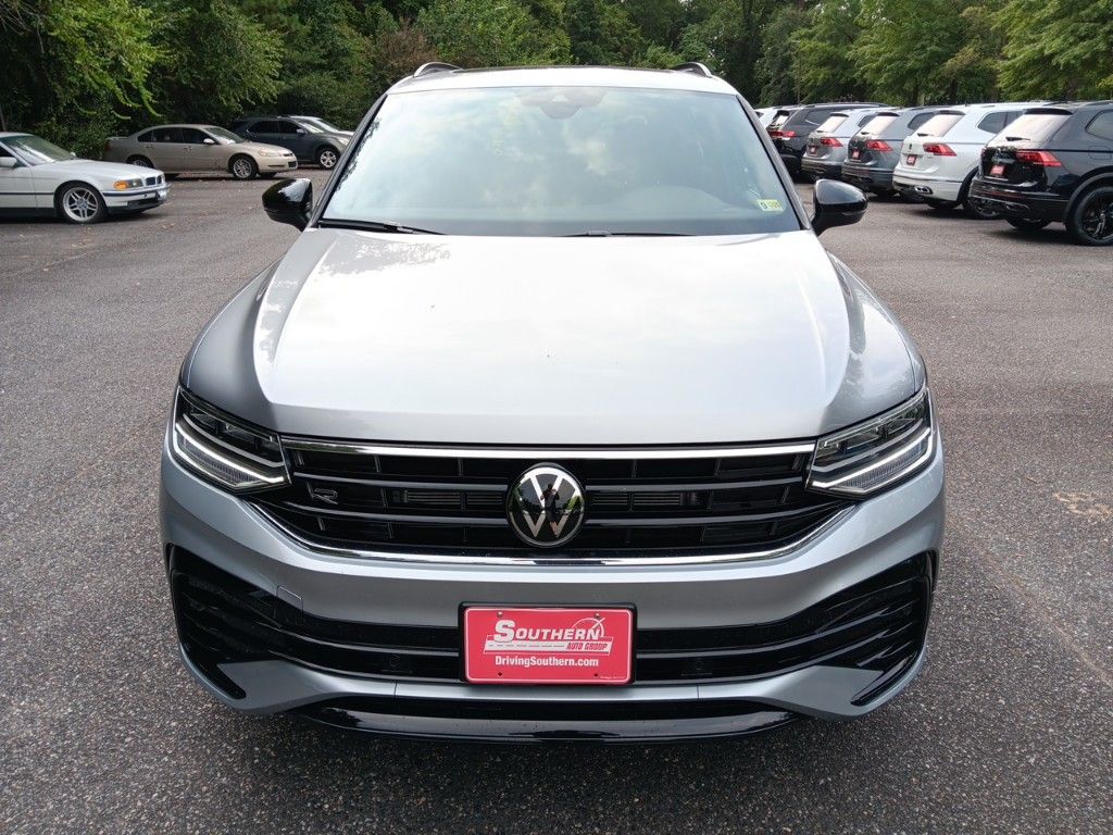 2024 Volkswagen Tiguan 2.0T SE R-Line Black 8