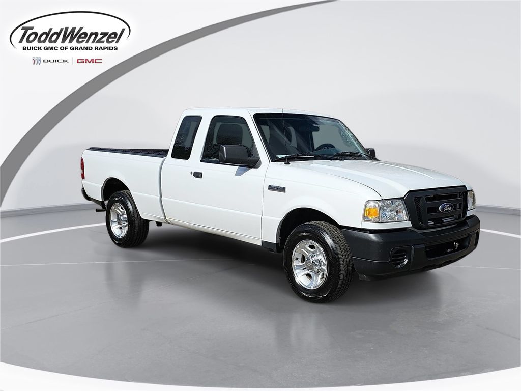 White 2011 Ford Ranger XL SuperCab Pickup Truck 4X2 5-Speed Automatic