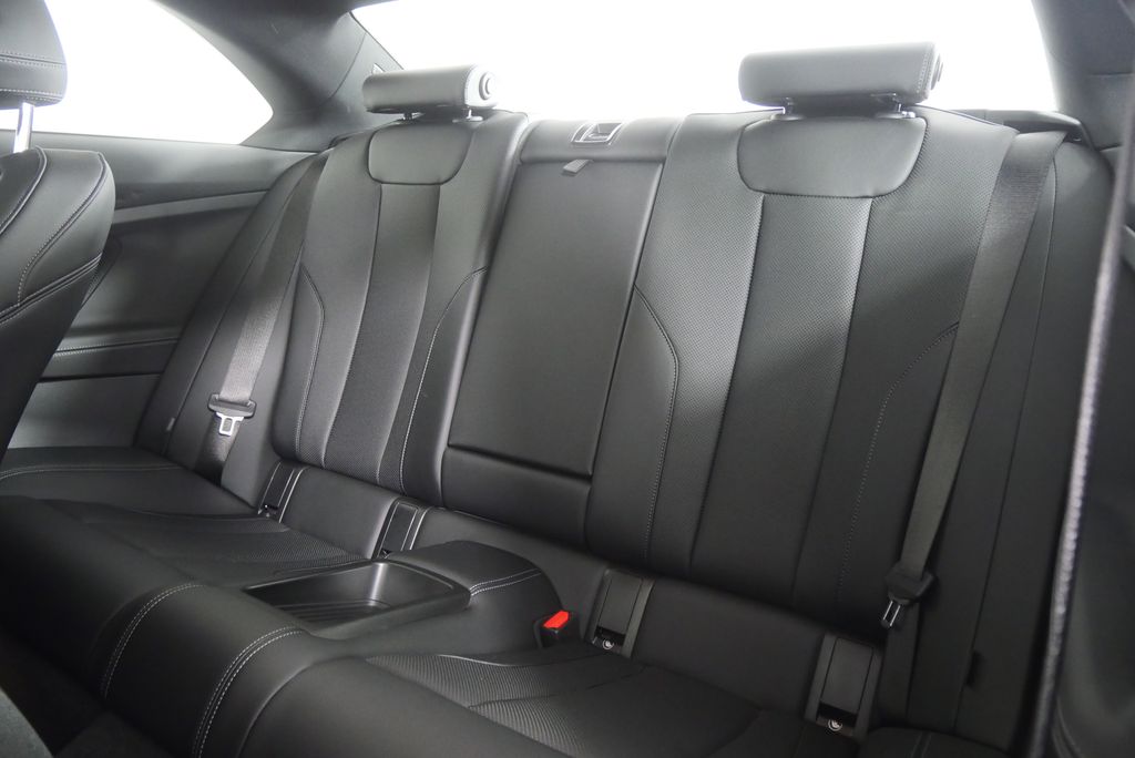 Thumbnail: 2025 BMW 2 Series - 12