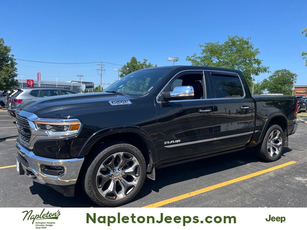 Diamond Black Crystal Pearlcoat 2020 RAM 1500 Pickup Truck Four-Wheel Drive 8-Speed Automatic