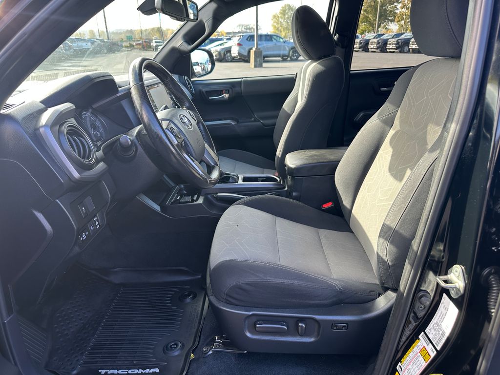 2020 Toyota Tacoma TRD Sport