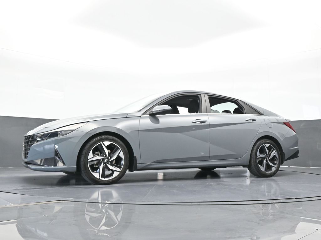 Used 2022 Electric Shadow Hyundai SEL image 51