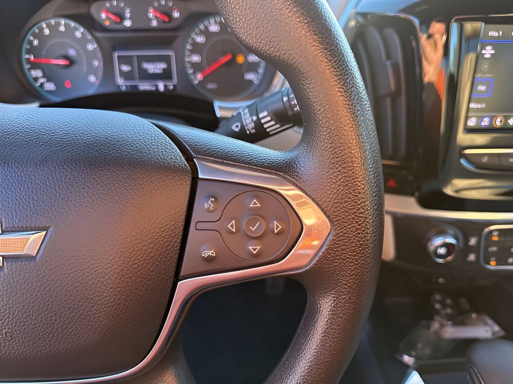 Used Car 2022 Chevrolet Traverse  Ls For Sale Under $25,000 In Austin, Texas