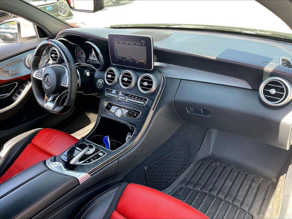 2018 Mercedes-Benz C-Class — photo 13