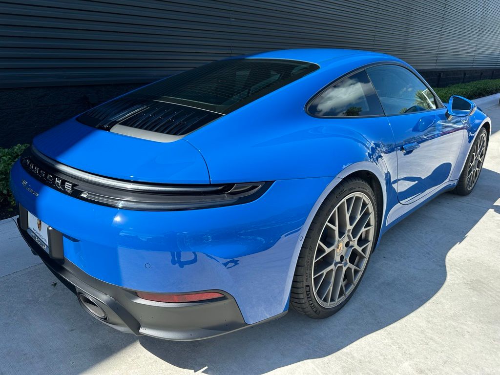 Thumbnail: 2025 Porsche 911 - 9