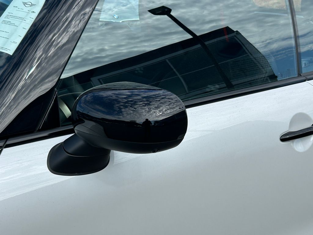 Thumbnail: 2026 MINI Cooper Convertible - 10