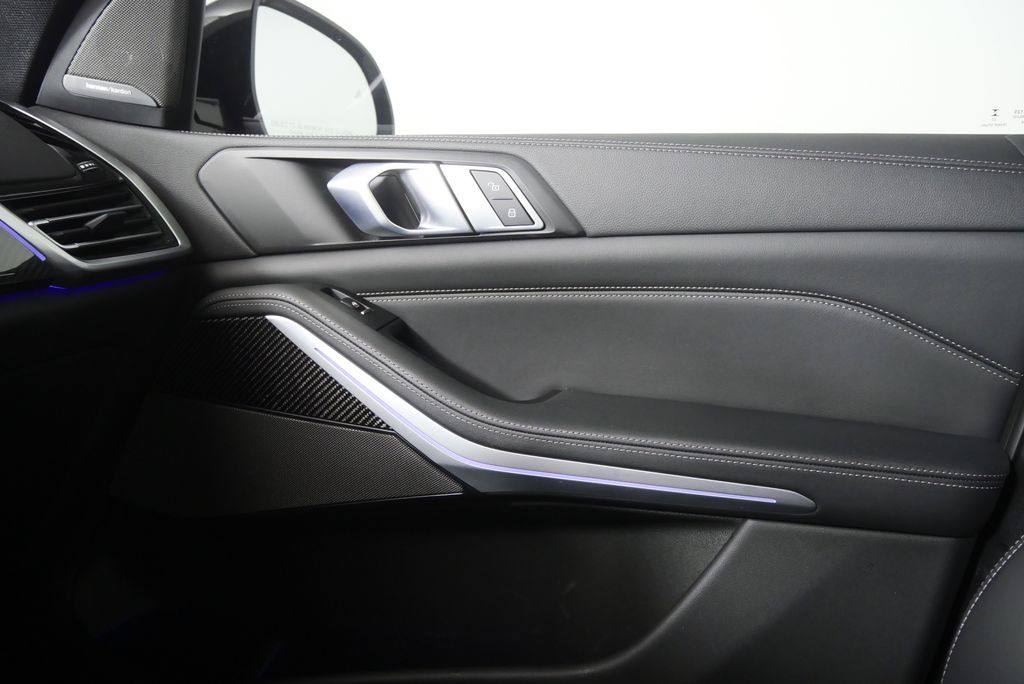 Thumbnail: 2023 BMW X5 - 24