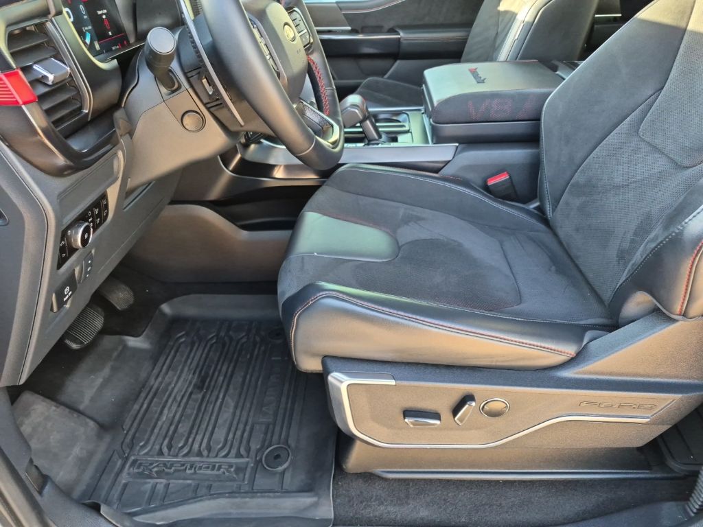 Used Car 2025 Ford F-150  Raptor For Sale Under $130,000 In Austin, Texas