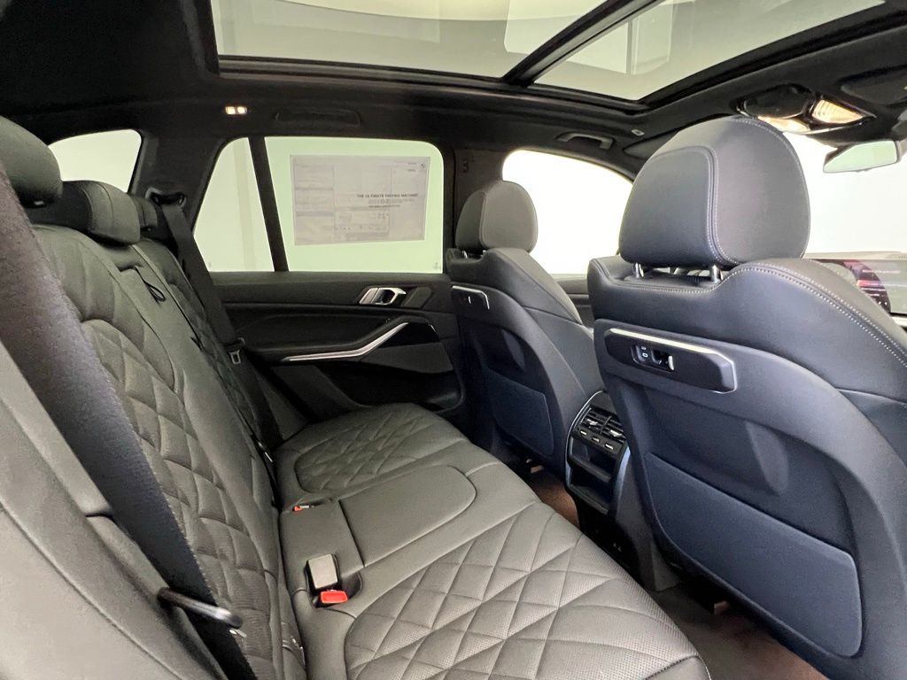 2025 BMW X5 sDrive40i 9
