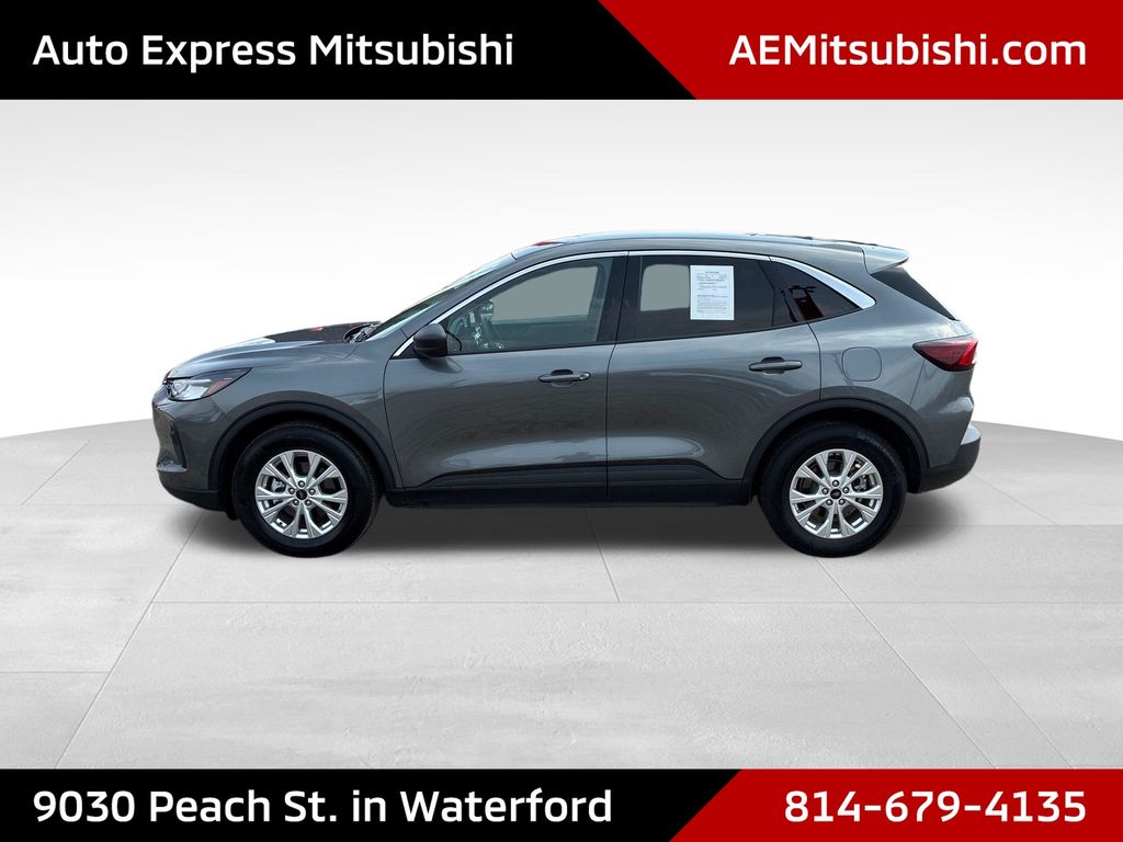 2023 Ford Escape Active - 3