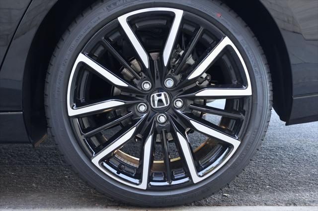 Thumbnail: 2025 Honda Accord - 16