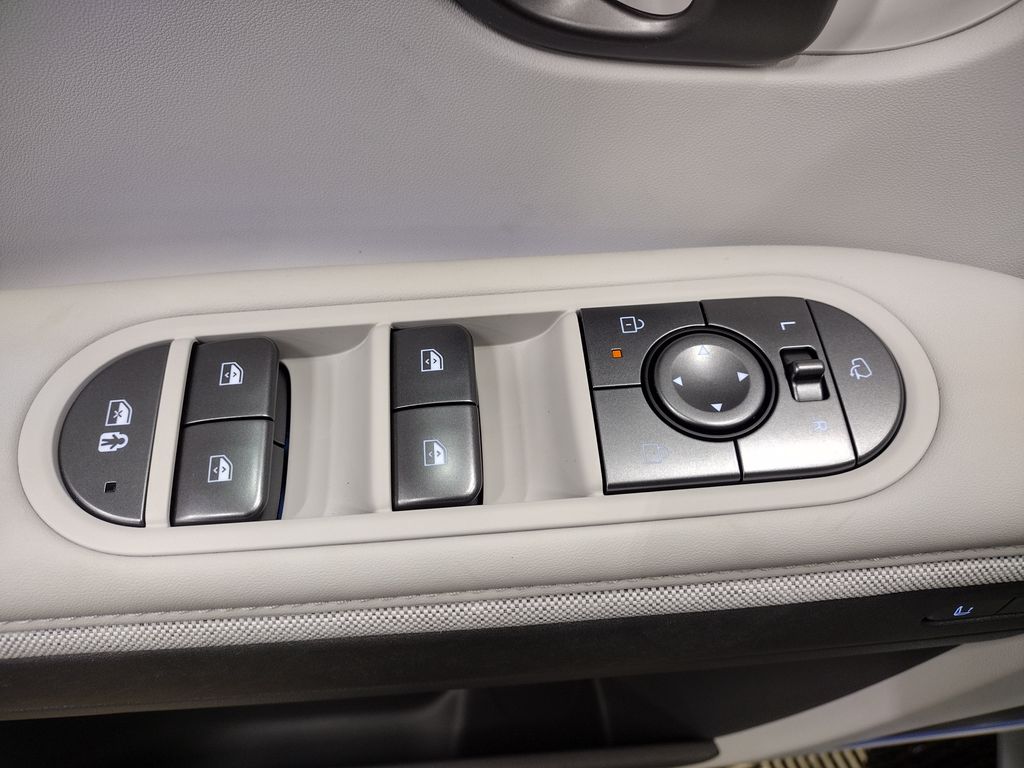 2025 Hyundai IONIQ 5 Limited