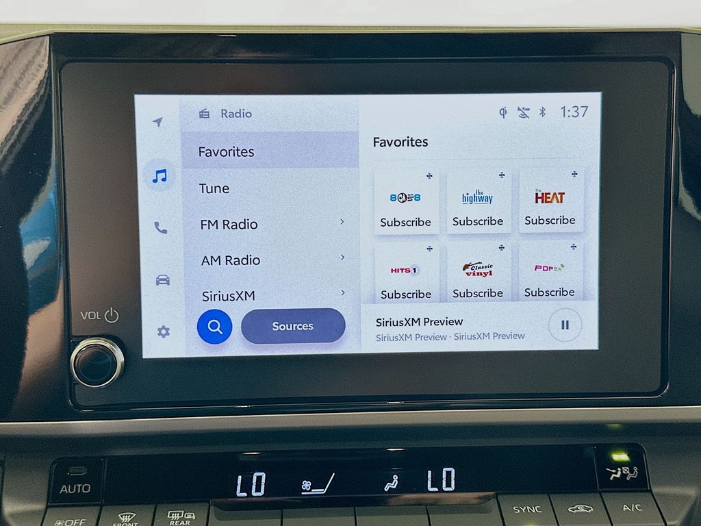 Thumbnail: 2025 Toyota Camry - 15